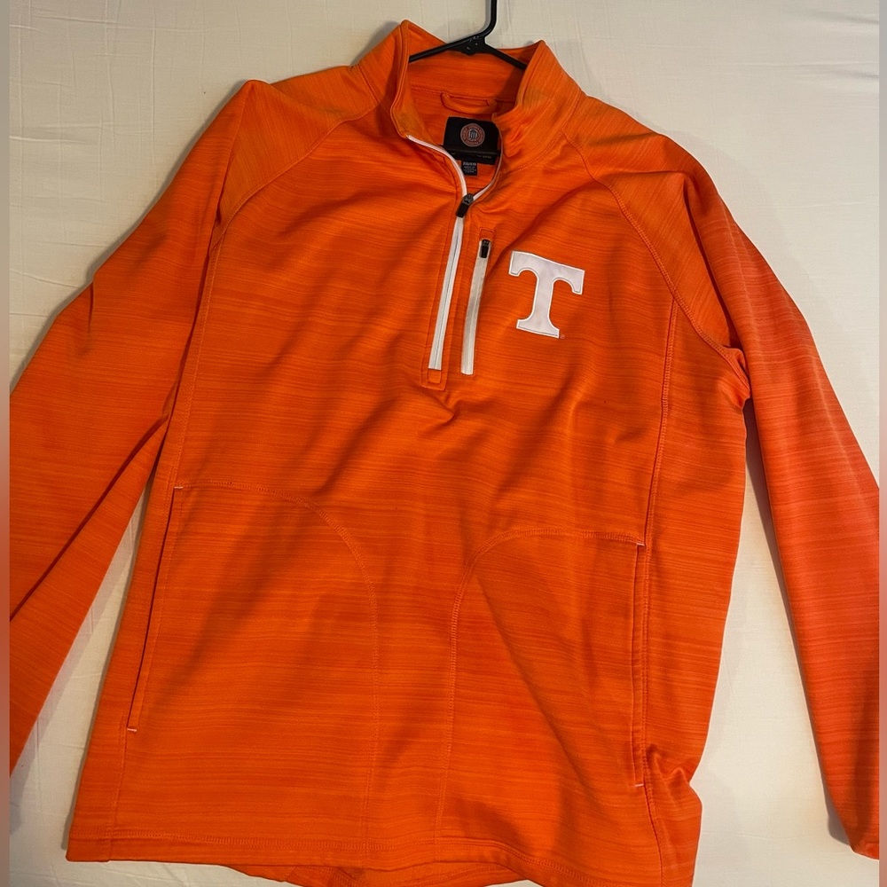 LIKE NEW Tennessee Volunteers 3/4 zip up pullover